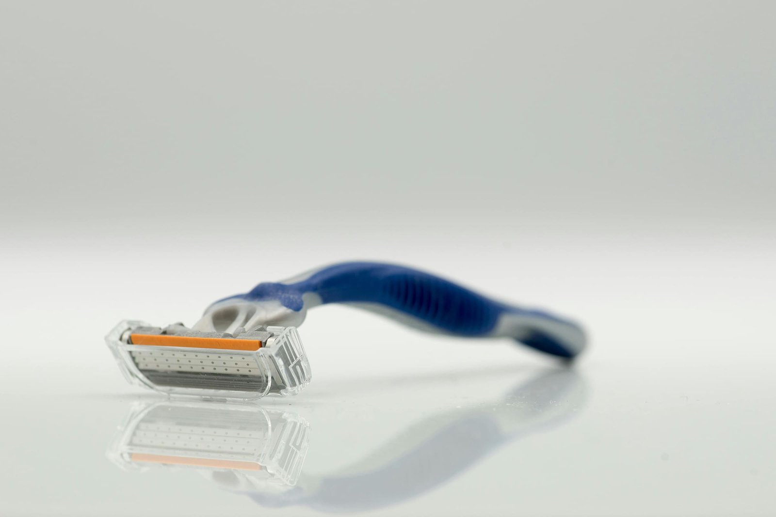 Giacomo Melani - Modello Razor and Blades